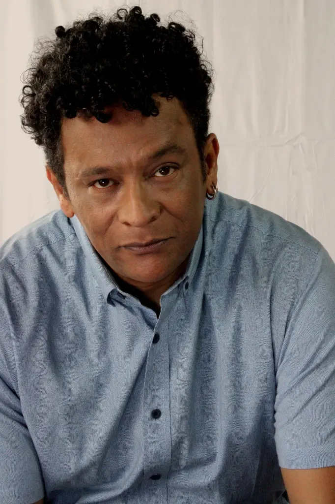 RICARDO VALENCIA BOOK (15).webp