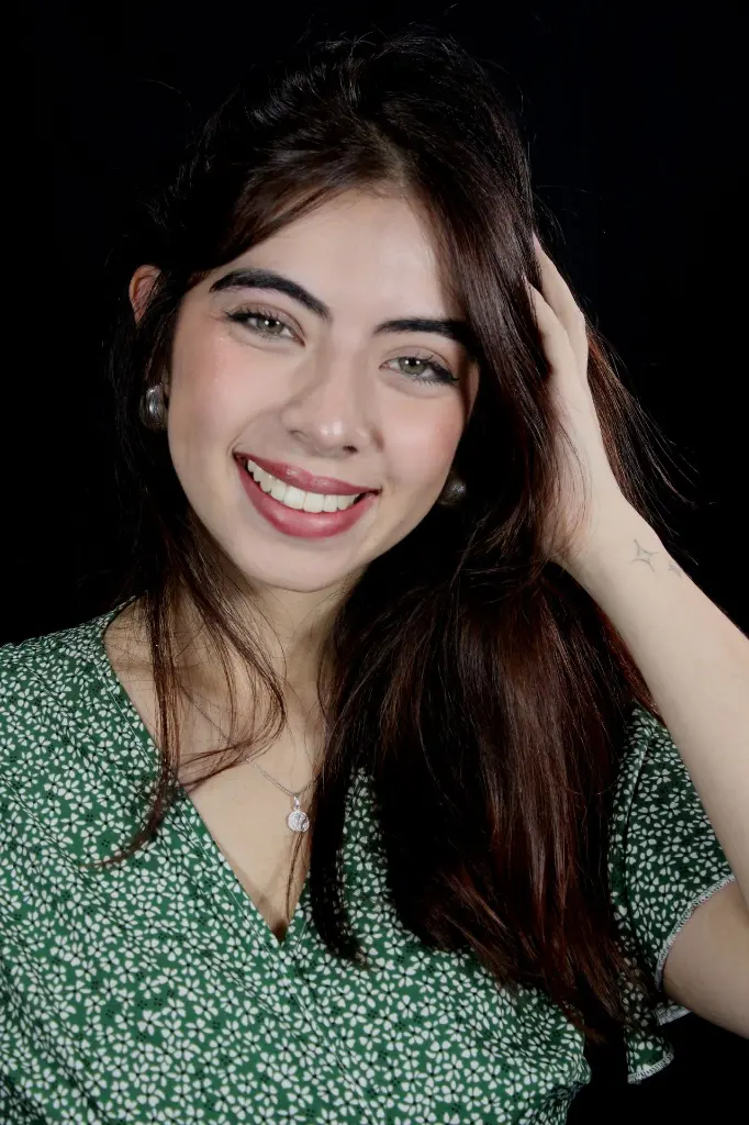 NATALIA VELASQUEZ 1.webp